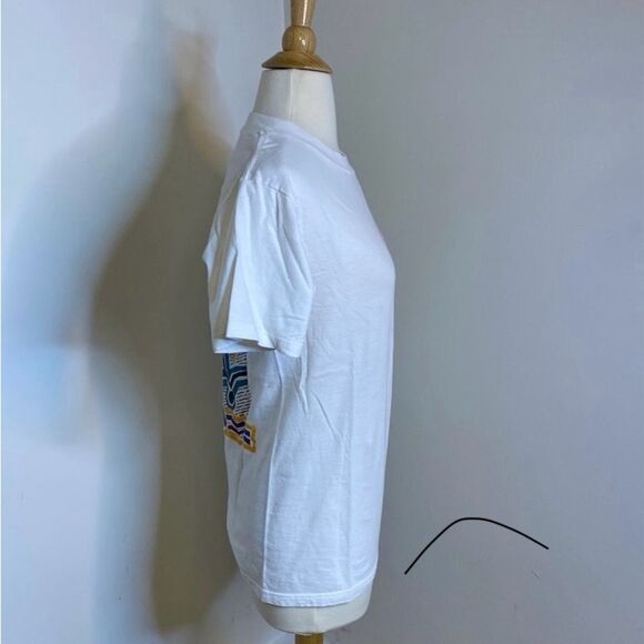 Vintage 1990s Umbro Graphic Soccer T-Shirt‎ - Picture 3 of 6